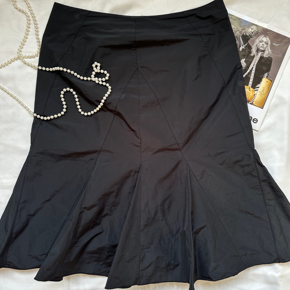 $3/50 Black Skirt midi